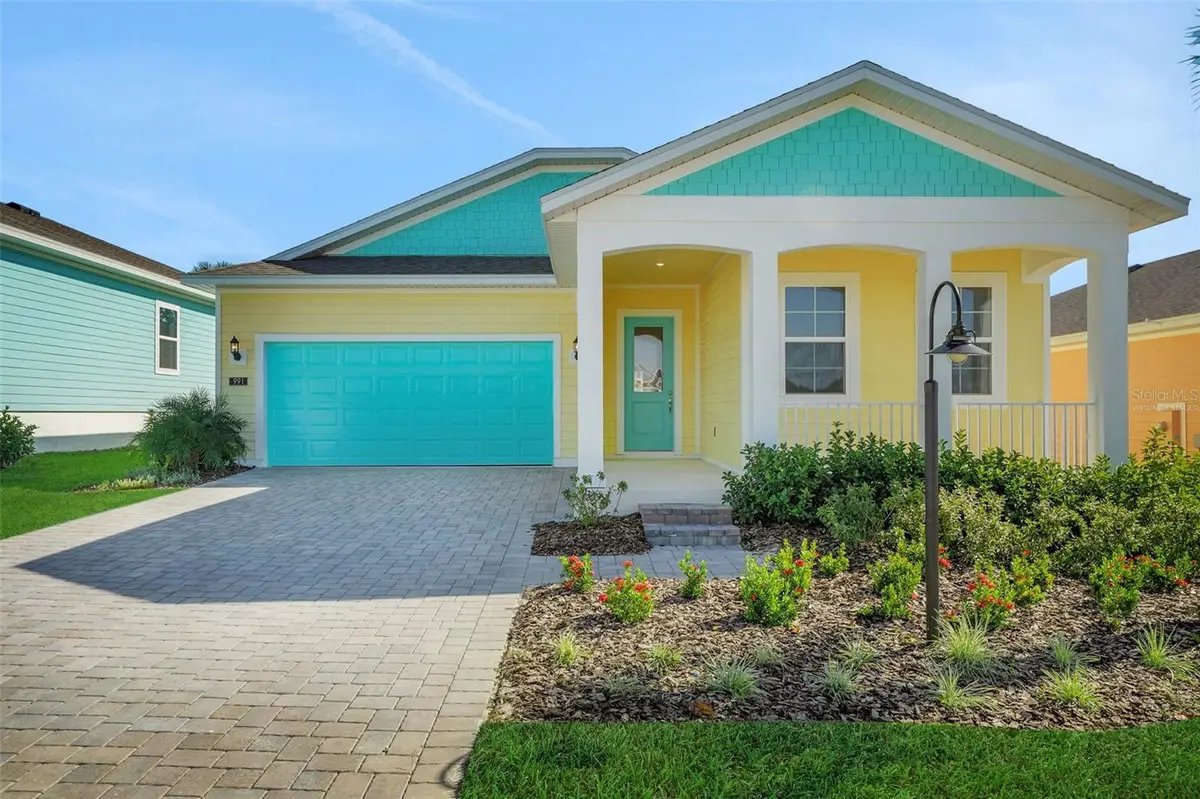 1025 Fiesta Key Circle, Lady Lake, FL 32159 - #1