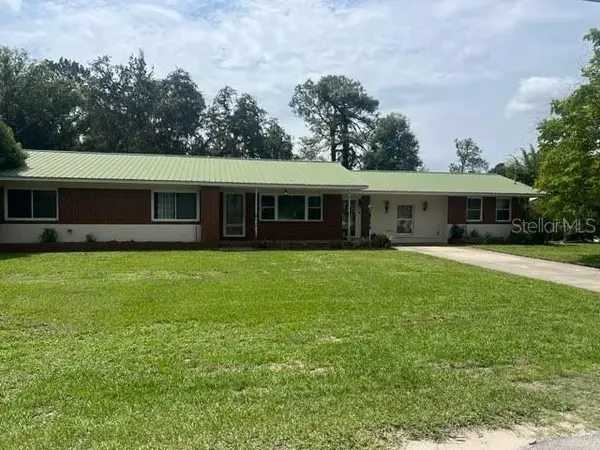5810 SE Babb Road, BELLEVIEW, FL 34420