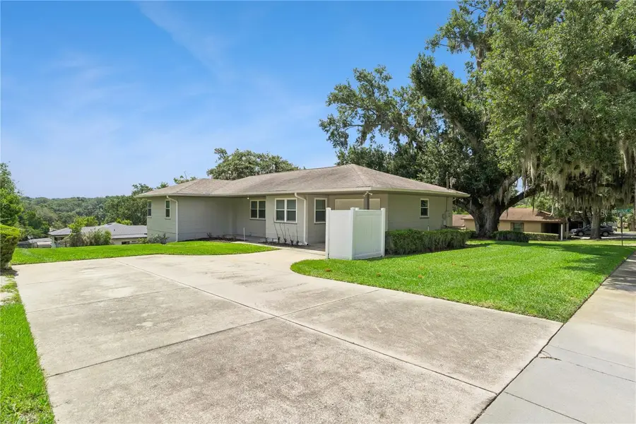490 W Desoto Street, Clermont, FL 34711 - #2
