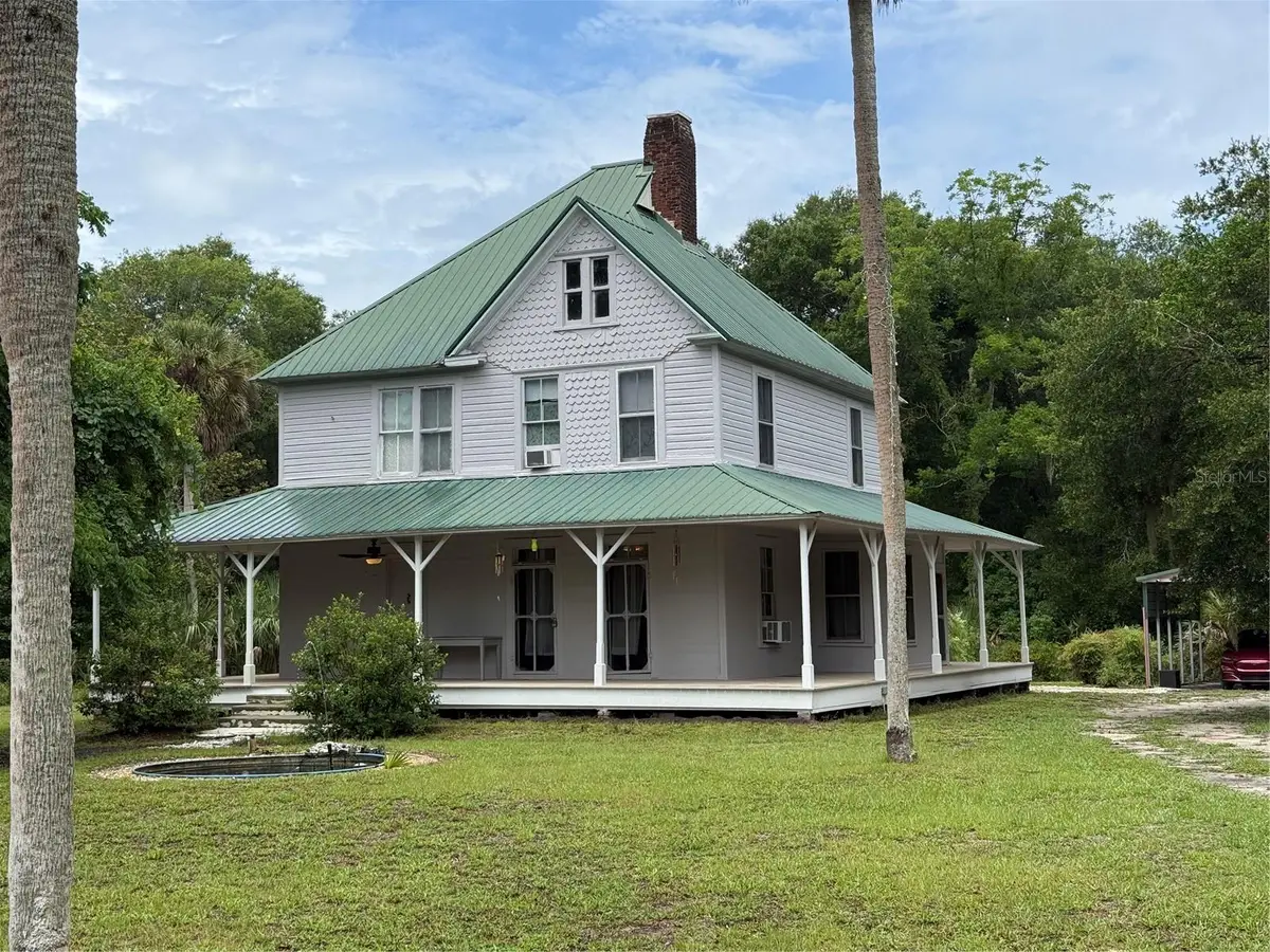 110 N Volusia Avenue, Pierson, FL 32180 - #1