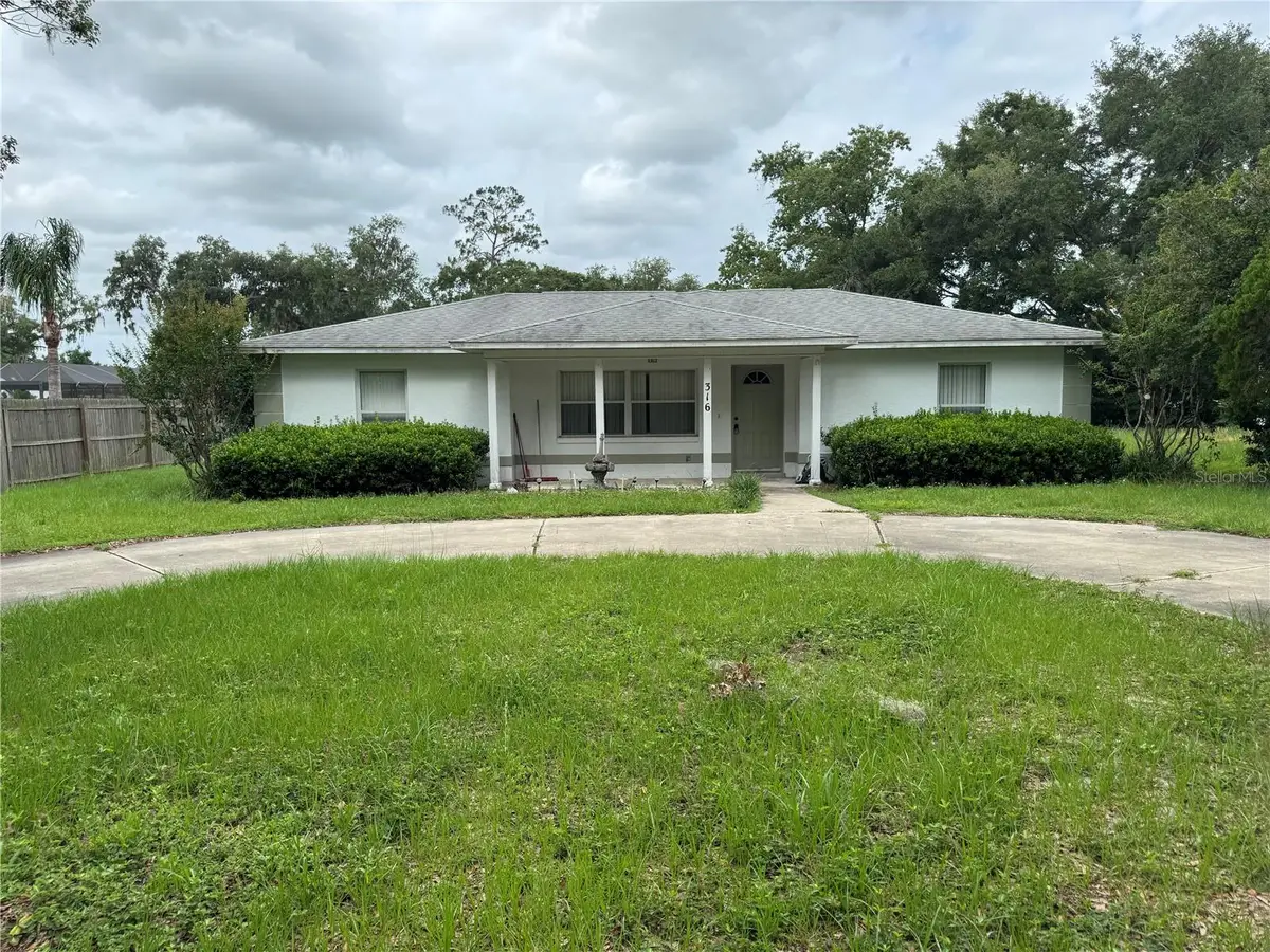 316 N Westwood Street, Bushnell, FL 33513 - #1