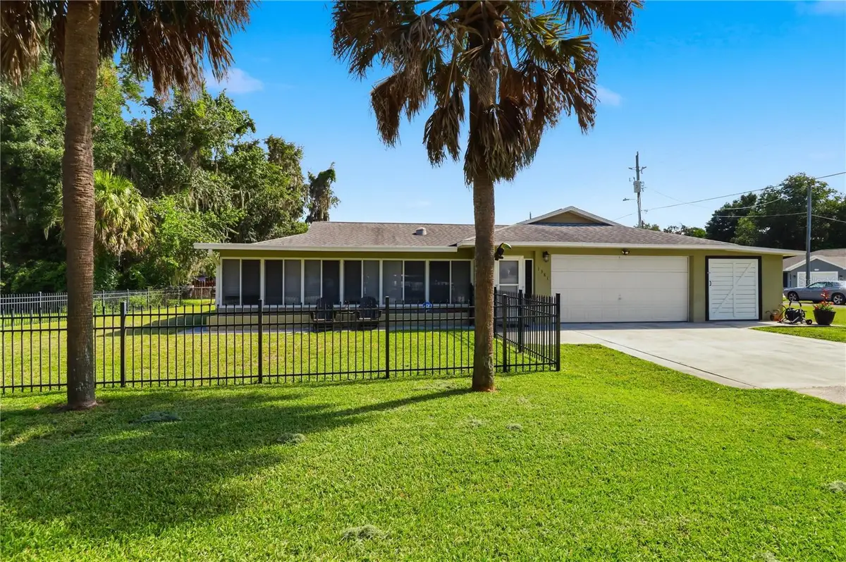 1381 Cr 446a, Lake Panasoffkee, FL 33538 - #1