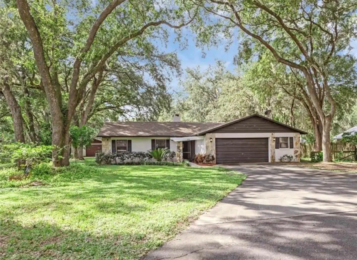 4308 Allen Road, Fruitland Park, FL 34731 - #1