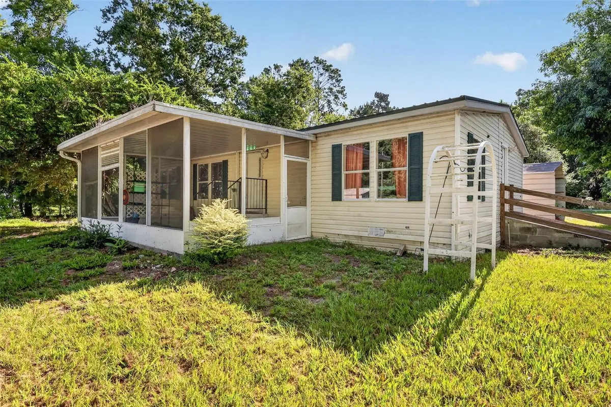 24301 Jefferson St, Astatula, FL 34705 - #1