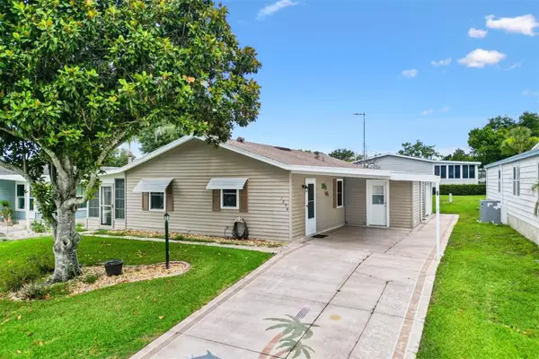 1534 Hillcrest Drive, THE VILLAGES, FL 32159