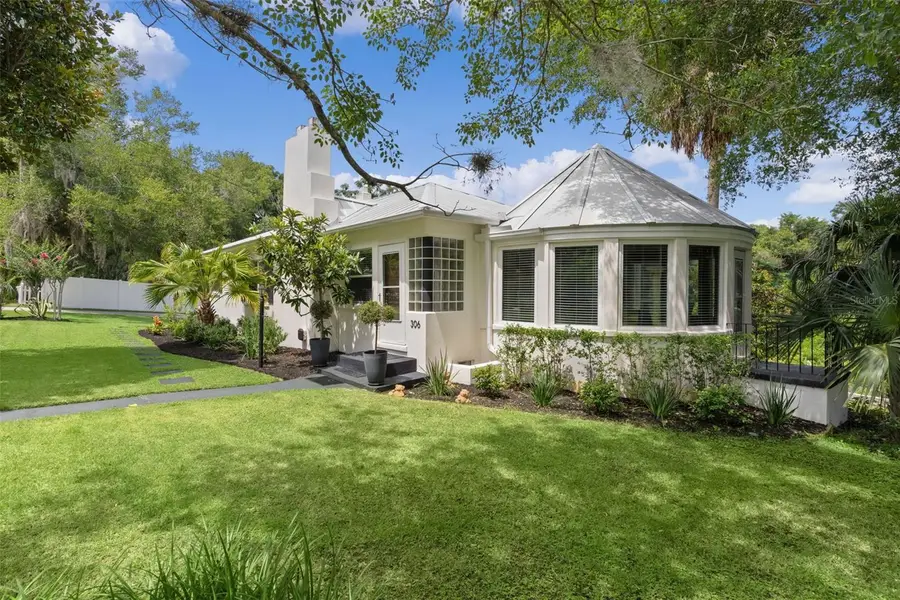 306 N Clayton Street, Mount Dora, FL 32757 - #3