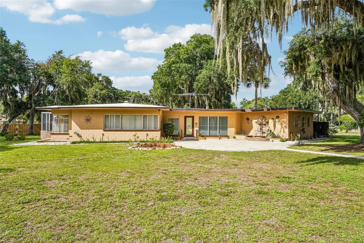 2936 Lake Joanna Drive, Eustis, FL 32726 - #1