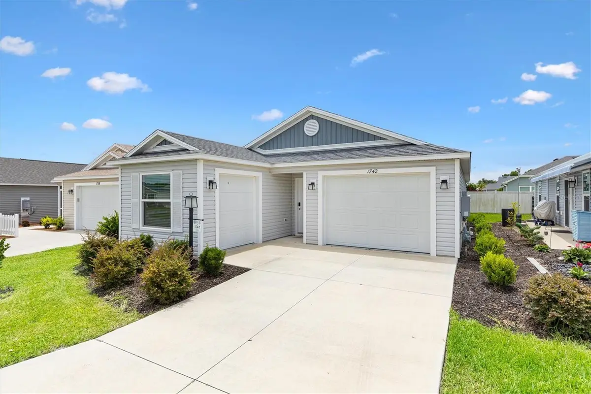 1742 Phifer Place, Howey In The Hills Okahumpka, FL 34762 - #1