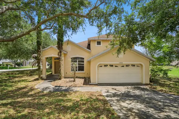 13048 Baybrook Lane, CLERMONT, FL 34711