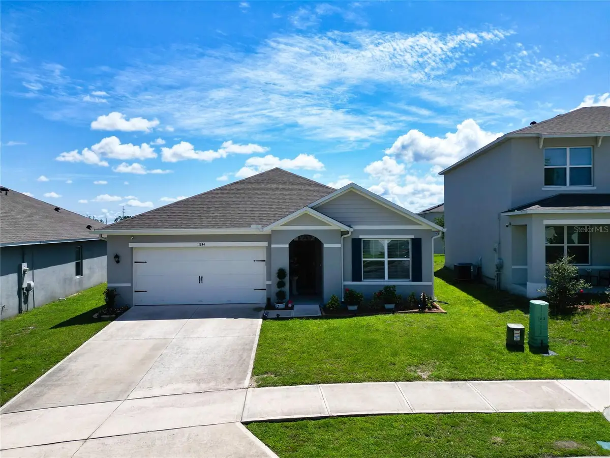 11244 Amber Ridge Drive, Zellwood, FL 32798 - #1