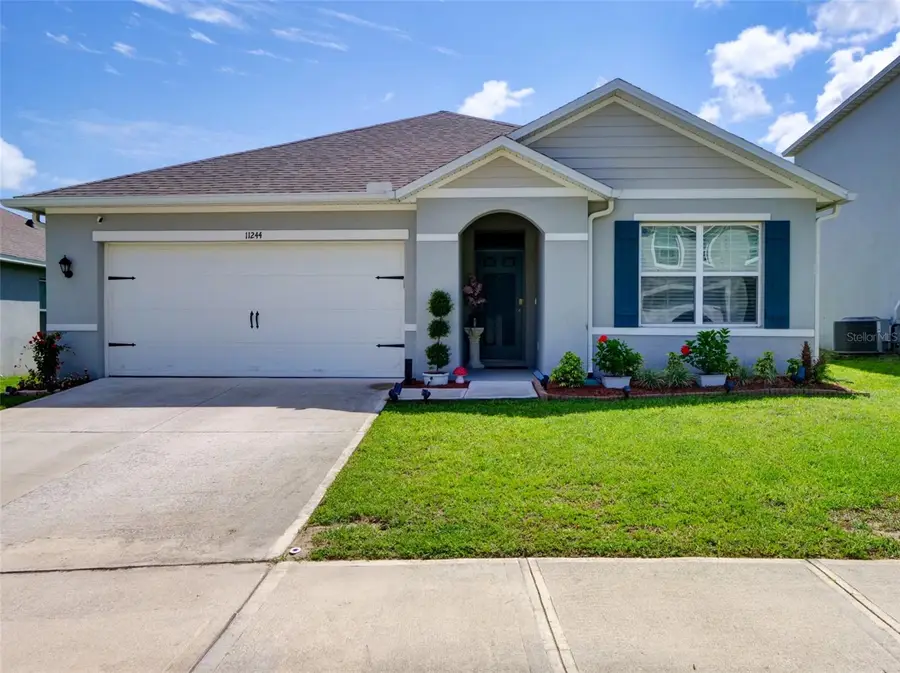 11244 Amber Ridge Drive, Zellwood, FL 32798 - #3