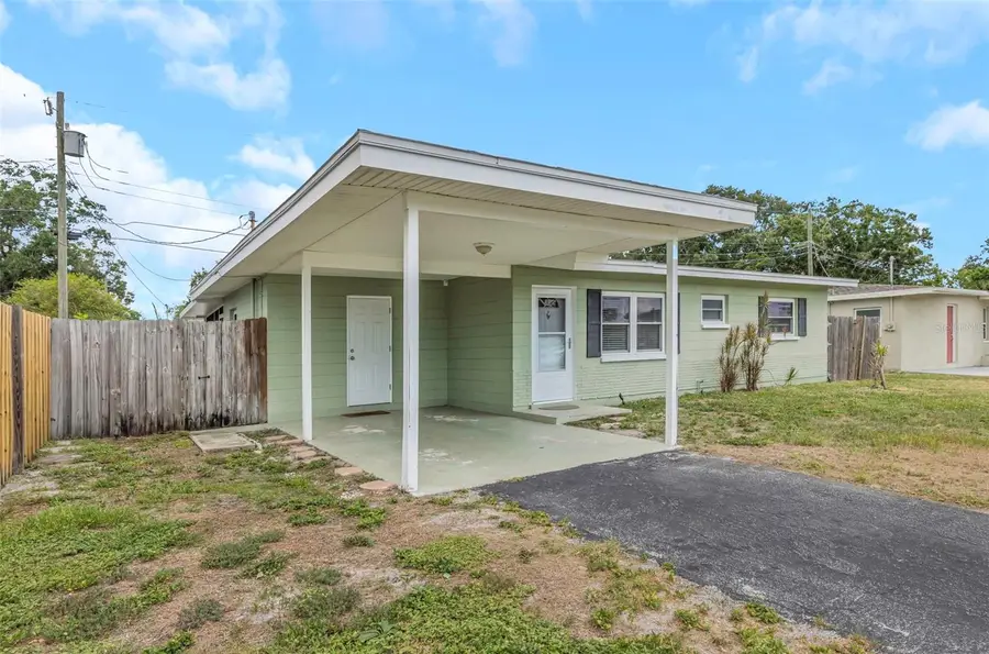 5711 92nd Avenue N, Pinellas Park, FL 33782 - #2