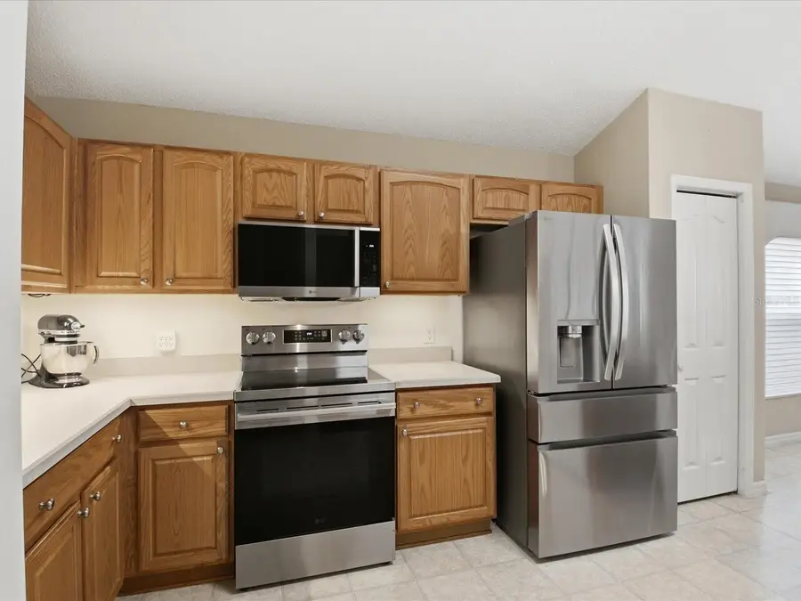 1332 Camero Drive, Lady Lake, FL 32159 - #3