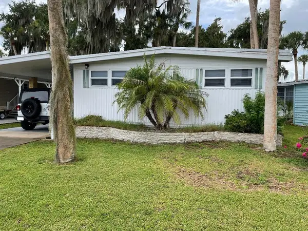 112 Palm Drive #B, EUSTIS, FL 32726