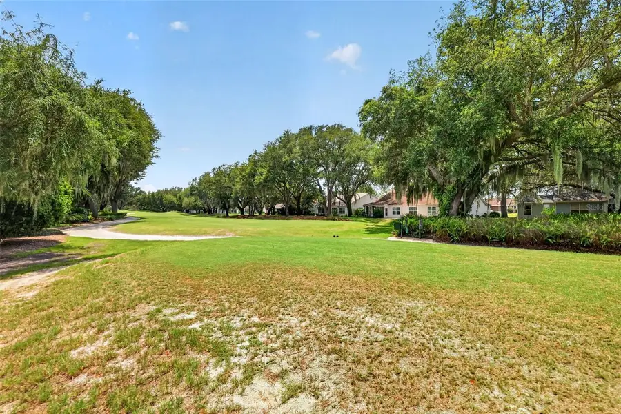 542 Loma Paseo Drive, The Villages, FL 32159 - #2