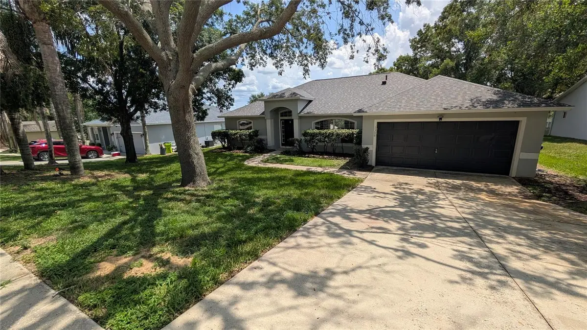 1306 Windy Bluff Drive, Minneola, FL 34715 - #1