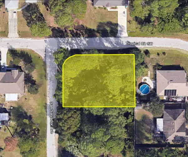 San Salvador Avenue Se, PALM BAY, FL 32909