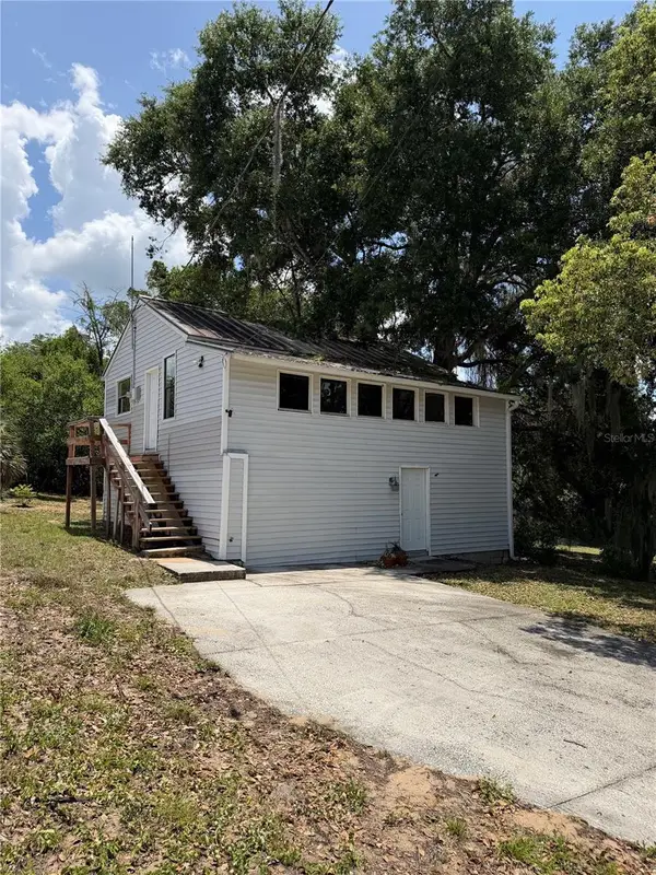 405 S Prescott Street, EUSTIS, FL 32726