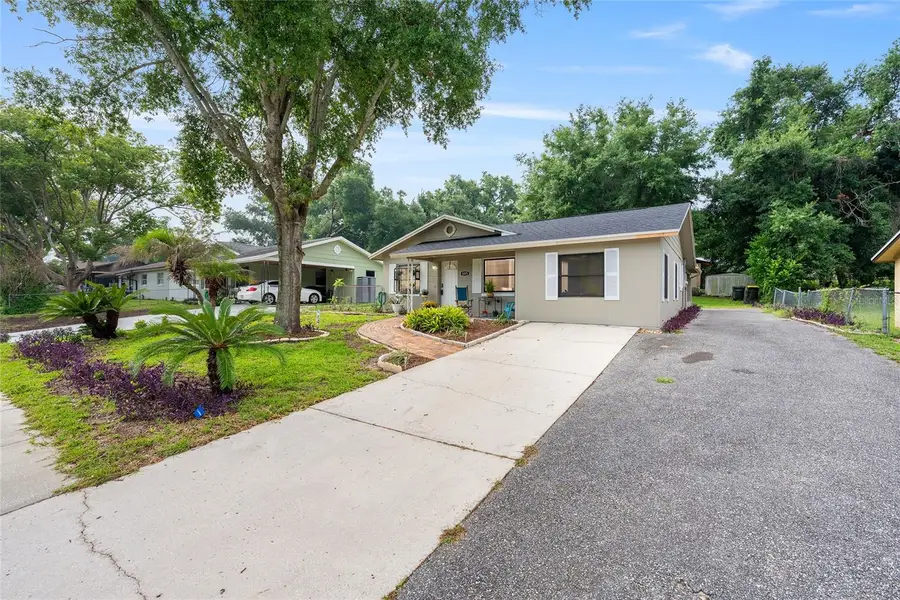 1015 W Montrose Street, Clermont, FL 34711 - #3