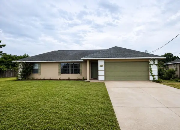 125 Oak Circle, OCALA, FL 34472