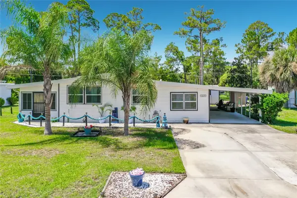 1025 Capella Drive #1, TAVARES, FL 32778