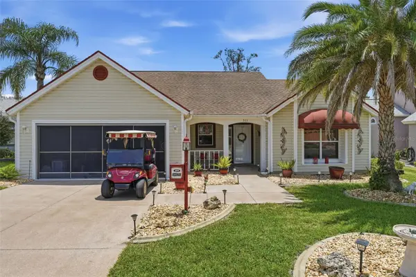 511 San Lorenzo Court, LADY LAKE, FL 32159
