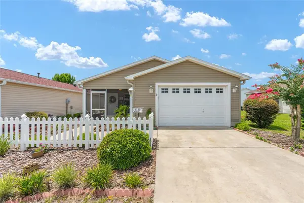 2734 Moncayo Avenue, THE VILLAGES, FL 32162