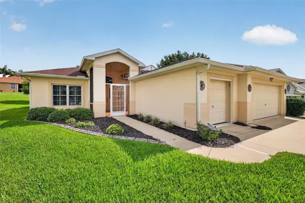 5809 Bounty Circle, TAVARES, FL 32778