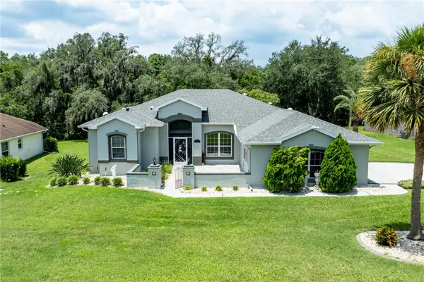 5121 Aurora Drive, LEESBURG, FL 34748