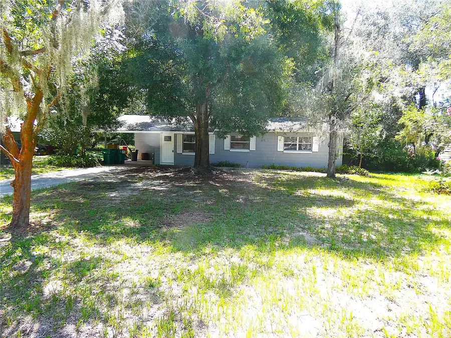 106 Willard Avenue, Fruitland Park, FL 34731 - #2