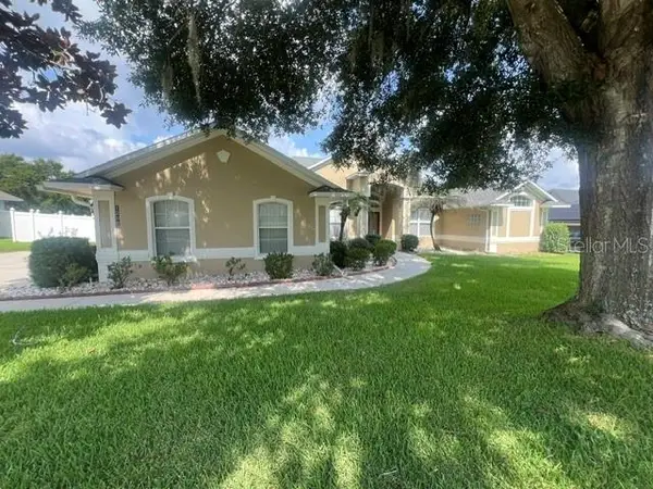 1206 Brentwood Drive, CLERMONT, FL 34711