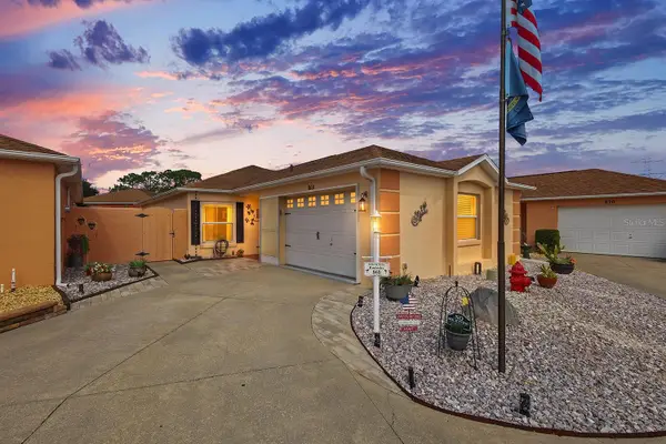 868 Oviedo Road, LADY LAKE, FL 32159