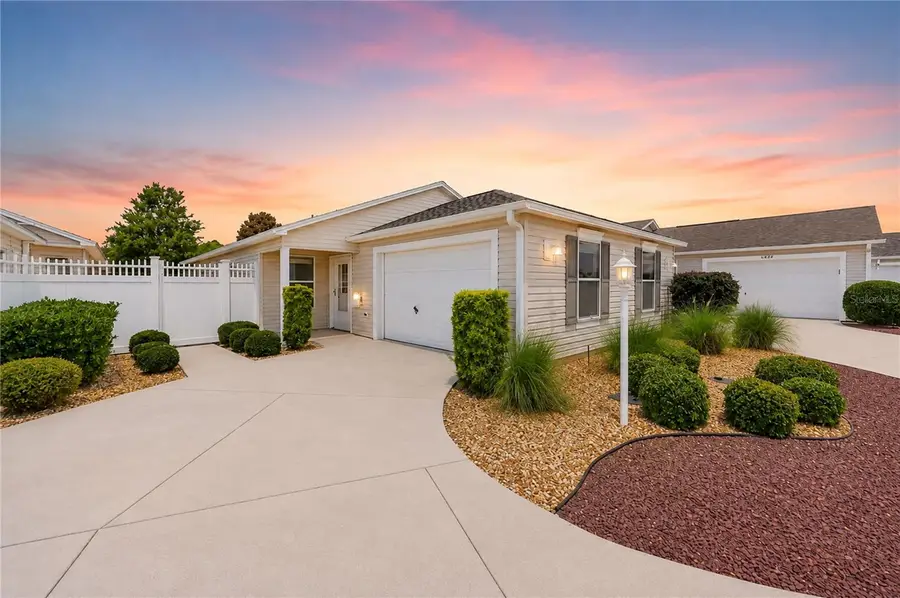 1933 Fiddlewood Place, The Villages, FL 32162 - #2