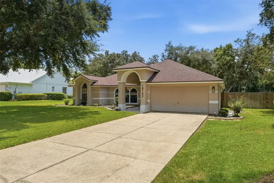 10102 Silver Bluff Drive, Leesburg, FL 34788 - #3