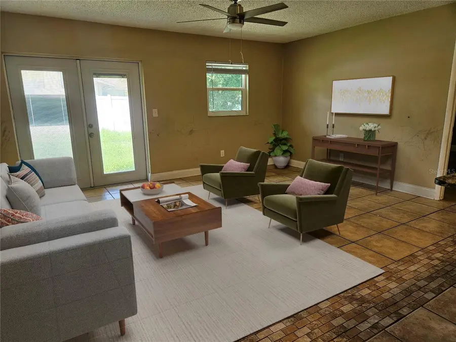 6092 Burch Street N, Saint Petersburg, FL 33709 - #3