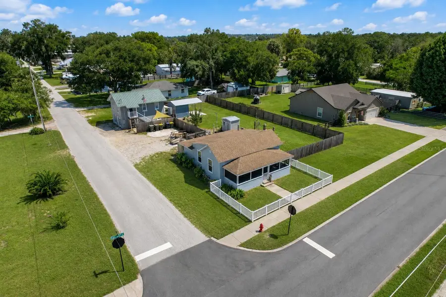 321 Cassady Street, Umatilla, FL 32784 - #2