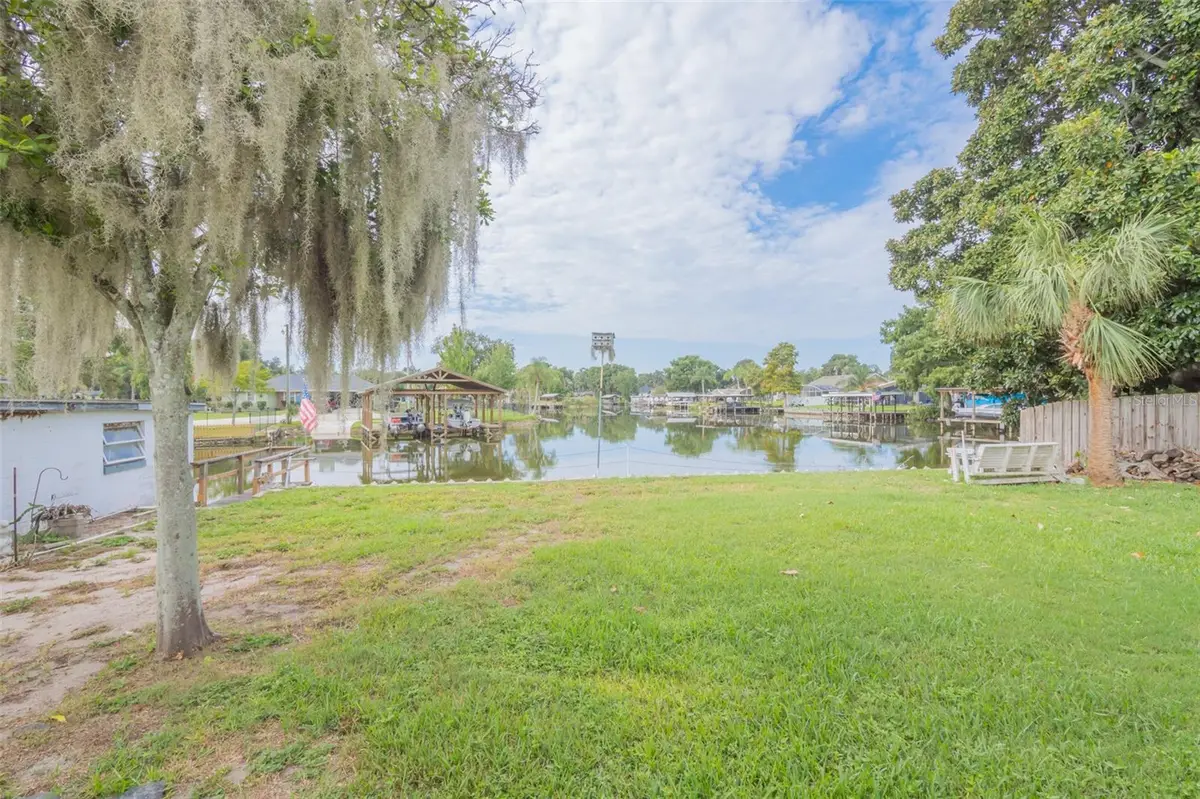2712 Grand Island Shores Road, Eustis, FL 32726 - #1