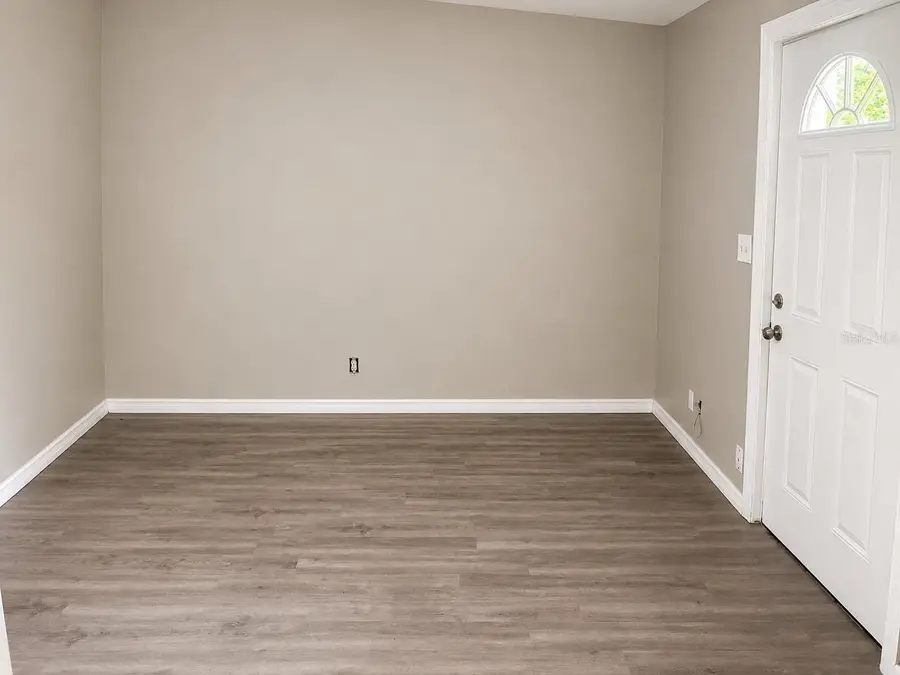 16 N Christiana Avenue, Apopka, FL 32703 - #2