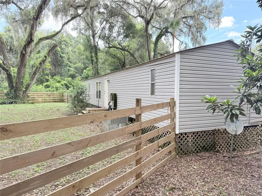 1604 County Road 434b, Lake Panasoffkee, FL 33538 - #3