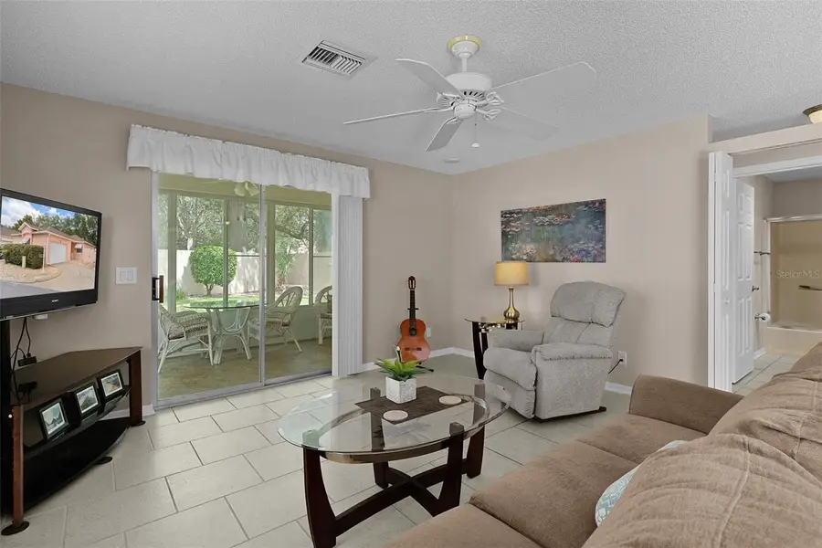 1023 Avalon Avenue, Lady Lake, FL 32159 - #2