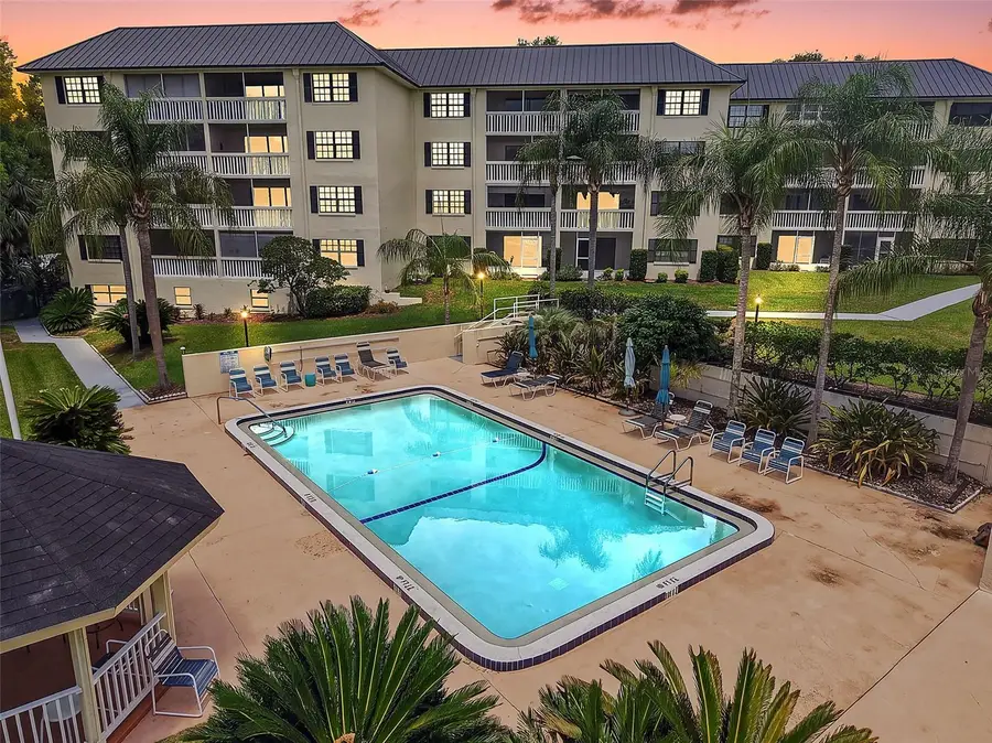 101 N Grandview Street #203, Mount Dora, FL 32757 - #2