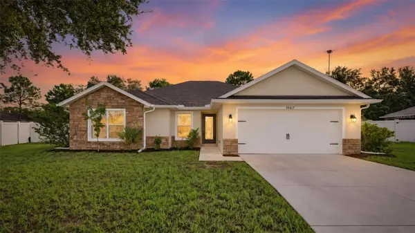 4467 Manica Drive, TAVARES, FL 32778