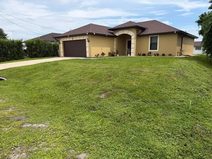 3015 12th Street Sw, Lehigh Acres, FL 33976 - #2