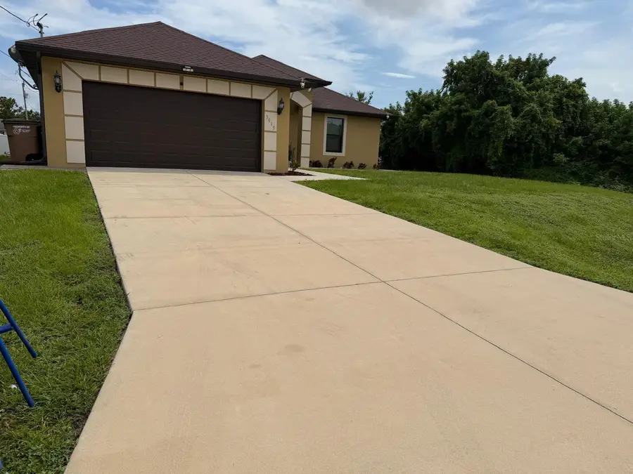 3015 12th Street Sw, Lehigh Acres, FL 33976 - #3