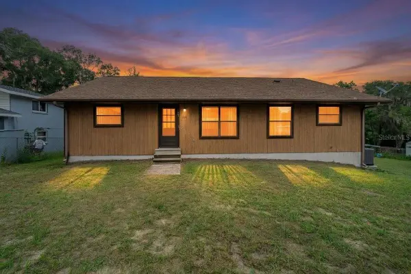 3561 W Hilltop Lane, DUNNELLON, FL 34433