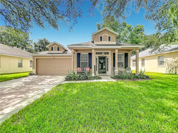 912 Magnolia Blossom Court, APOPKA, FL 32712