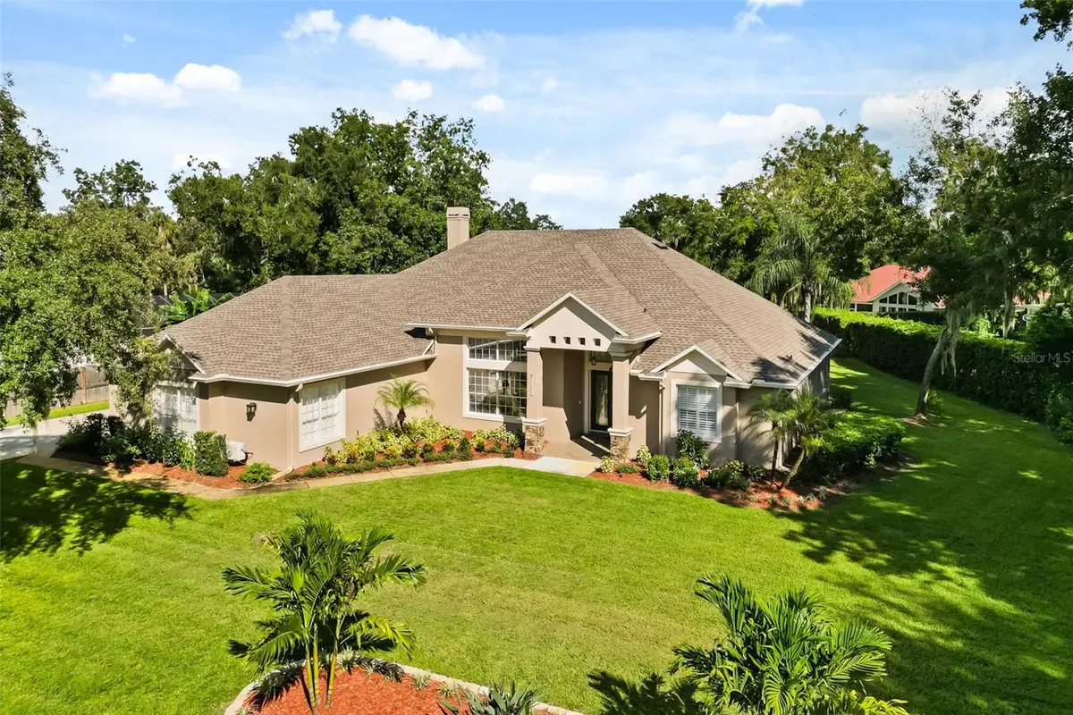 15828 Chestnut Ln, Tavares, FL 32778 - #1