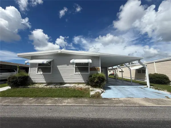 758 Royal Palm Circle, LARGO, FL 33778