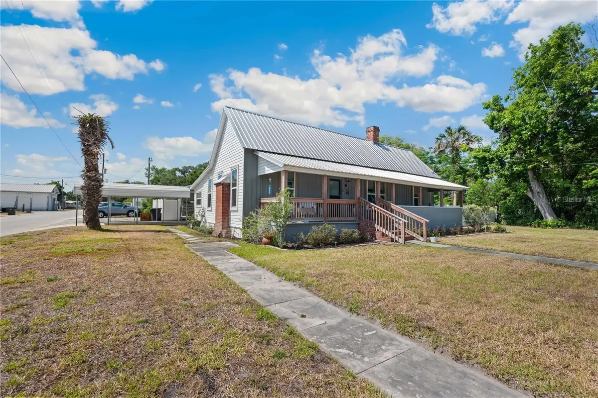 113 W Noble Avenue, Bushnell, FL 33513 - #1
