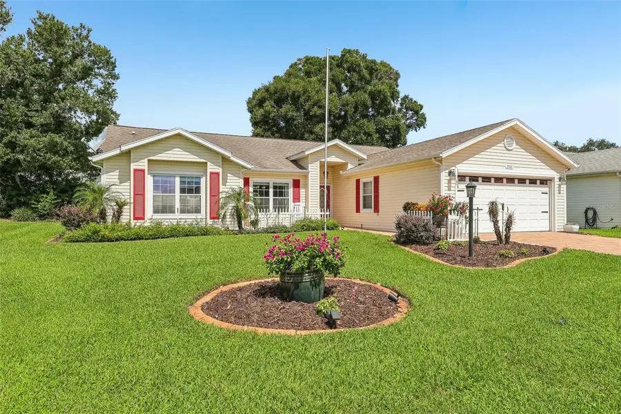 25121 Meriweather Road, Leesburg, FL 34748 - #2
